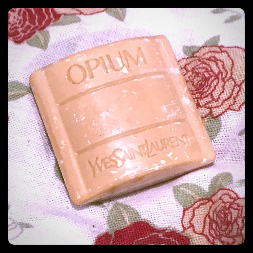 Vintage YSL Yves Saint Laurent OPIUM travel soap